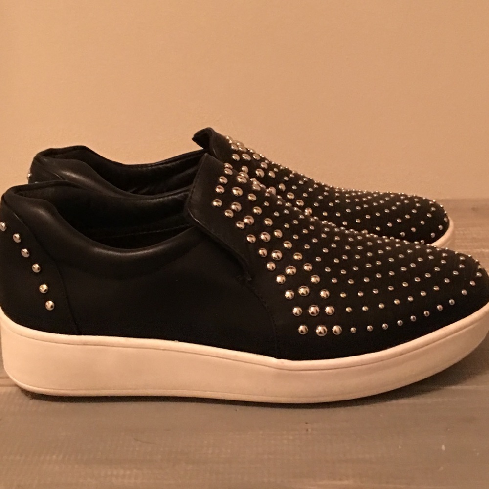 ⭐️LAST PAIR⭐️ NWOB Steven by Steve Madden slip ons - Picture 5 of 5